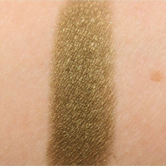 Clinique Chubby Eyeshadow Stick in Whopping Willow (Metallic Olive) - Picture 4 of 16